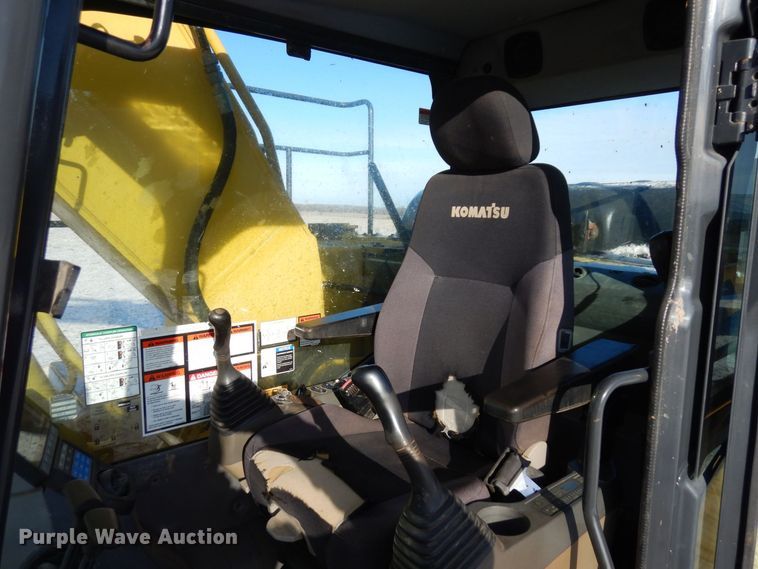 image for item AF9365 2014 Komatsu PC210LC-10  excavator