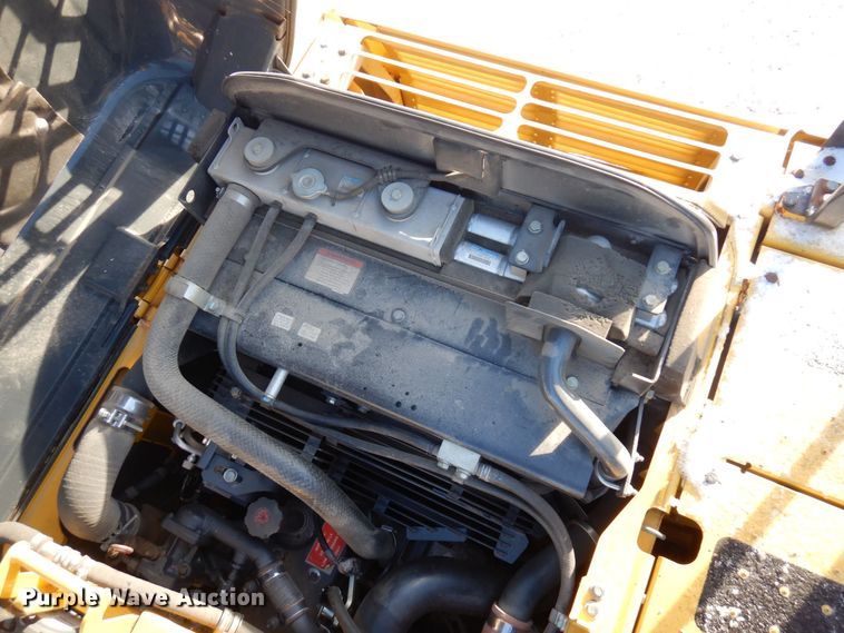 image for item AF9365 2014 Komatsu PC210LC-10  excavator