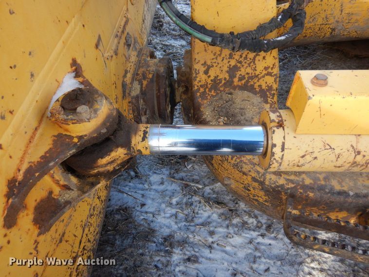 image for item AF9366 2014 Komatsu D61PX-23  dozer