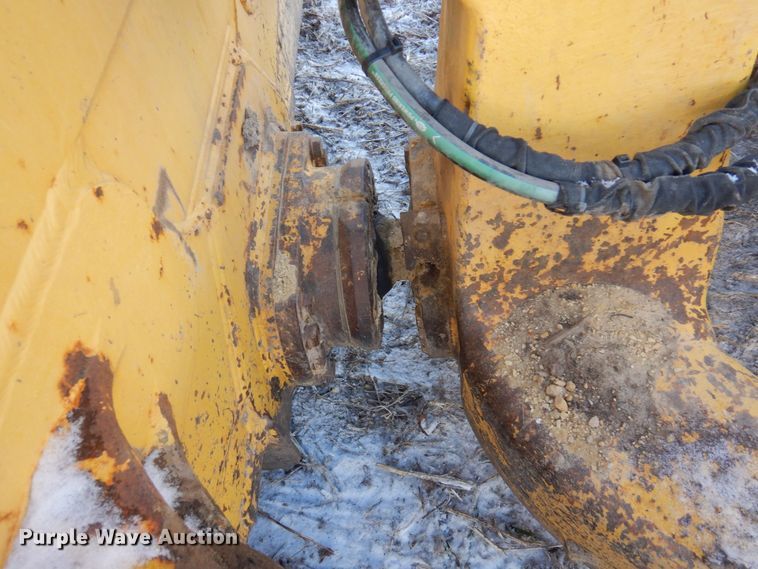 image for item AF9366 2014 Komatsu D61PX-23  dozer