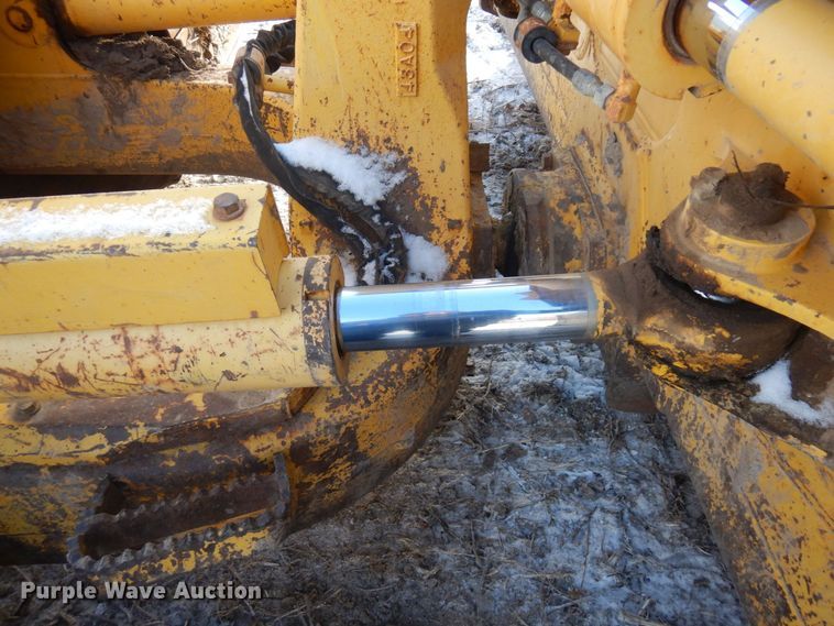 image for item AF9366 2014 Komatsu D61PX-23  dozer