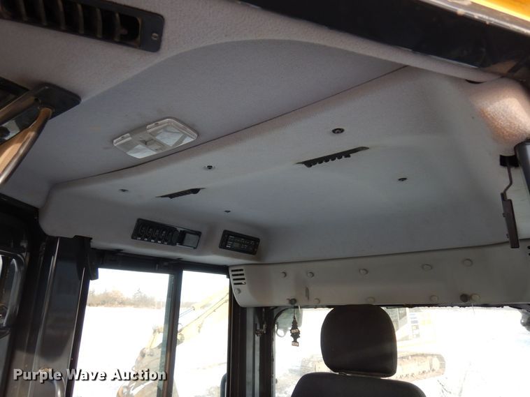 image for item AF9366 2014 Komatsu D61PX-23  dozer