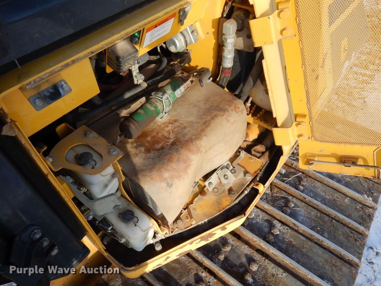 image for item AF9366 2014 Komatsu D61PX-23  dozer