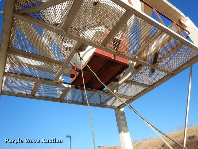 image for item AF9369 Asphalt silo