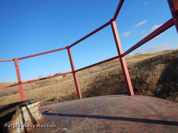 image for item AF9369 Asphalt silo