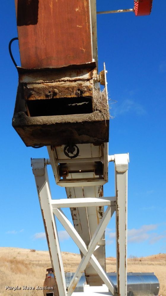 image for item AF9370 Asphalt drag slat conveyor