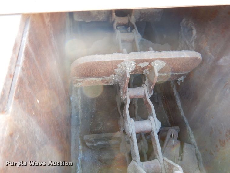 image for item AF9370 Asphalt drag slat conveyor