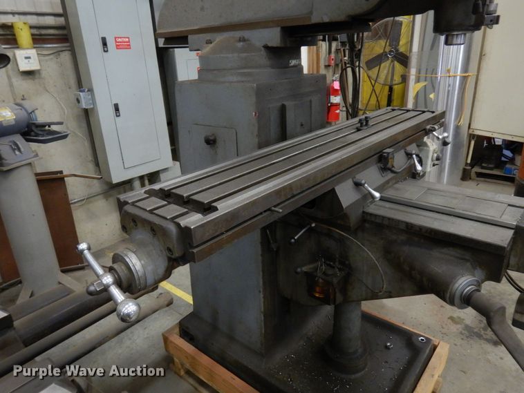 image for item AF9377 Enco  milling machine