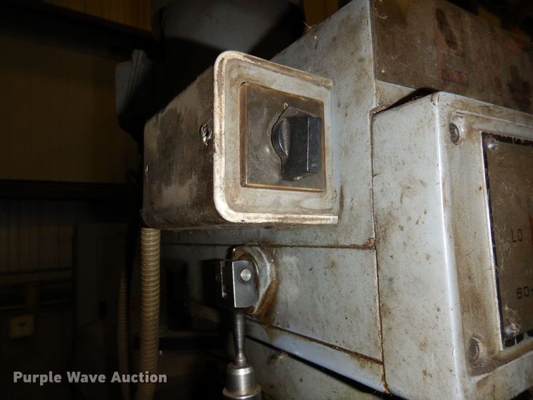 image for item AF9377 Enco  milling machine