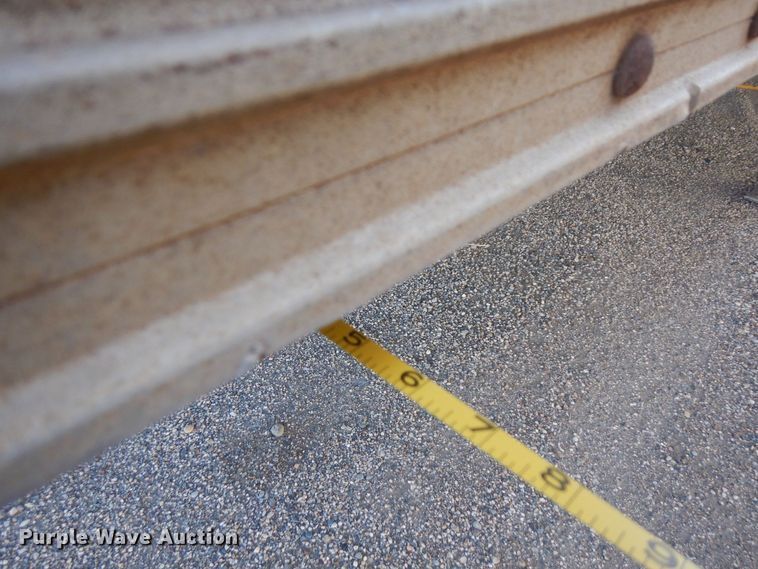 image for item AF9380 1984 Timpte TA136R  dry van trailer