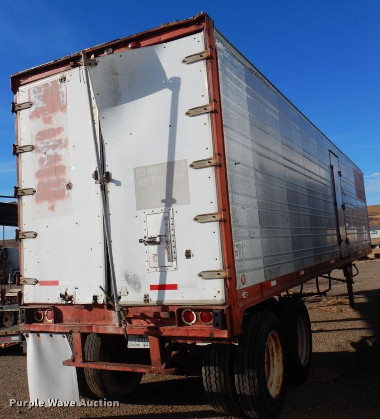 image for item AF9384 1977 Utility  dry van trailer