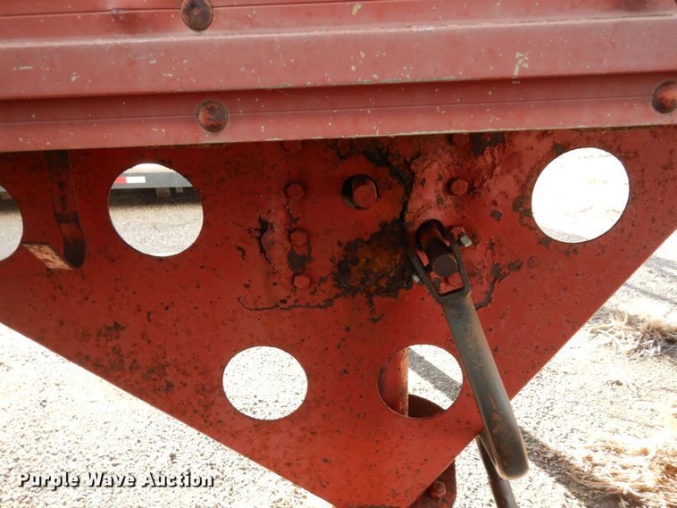 image for item AF9384 1977 Utility  dry van trailer