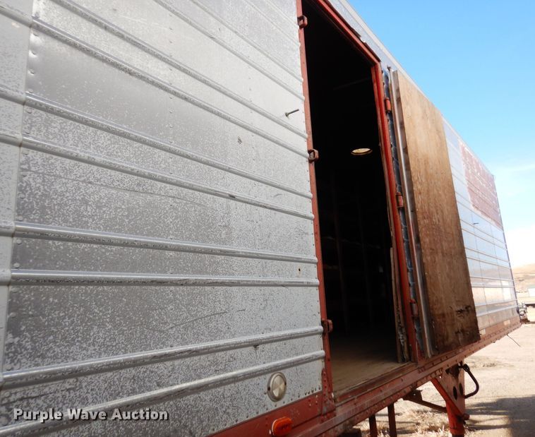 image for item AF9384 1977 Utility  dry van trailer