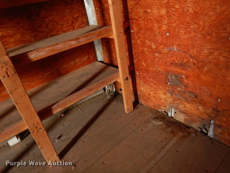 image for item AF9384 1977 Utility  dry van trailer