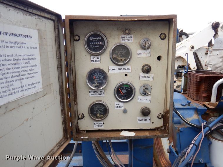 image for item AF9398 Deutz  six cylinder diesel engine