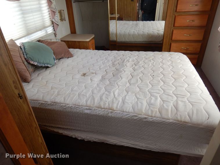 image for item AF9399 1997 Holiday Rambler Free Spirit  camper