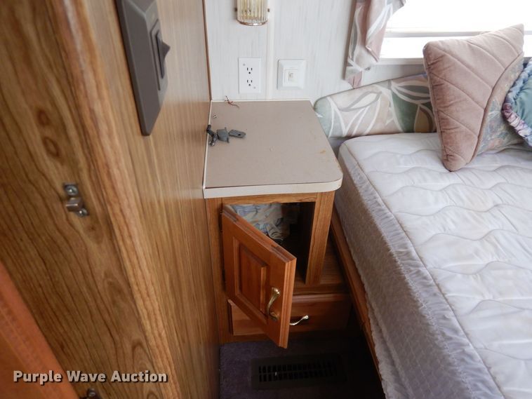 image for item AF9399 1997 Holiday Rambler Free Spirit  camper