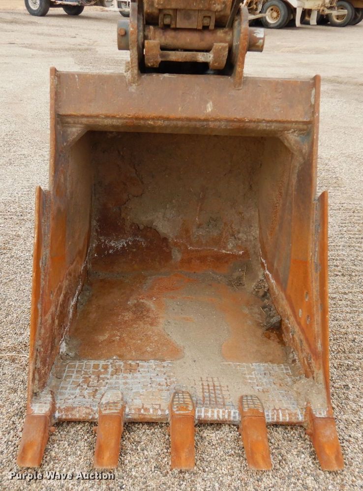 image for item AF9401 2012 Volvo EC220DL  excavator