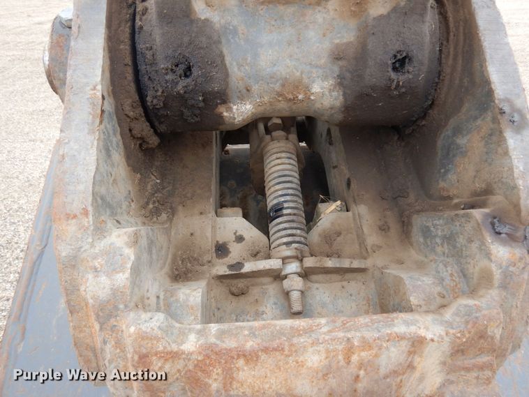 image for item AF9401 2012 Volvo EC220DL  excavator