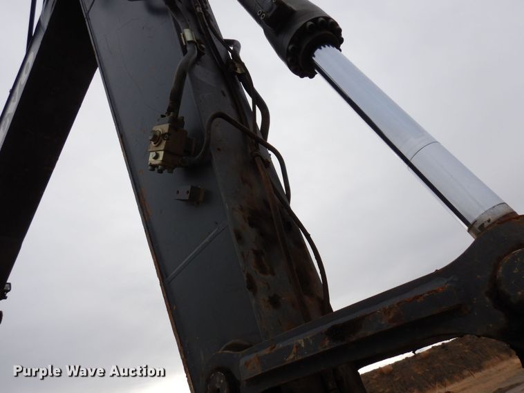 image for item AF9401 2012 Volvo EC220DL  excavator