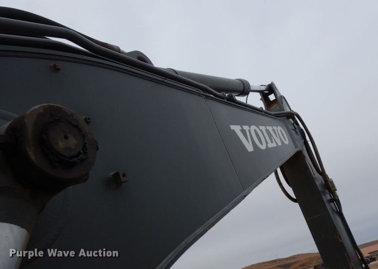 image for item AF9401 2012 Volvo EC220DL  excavator
