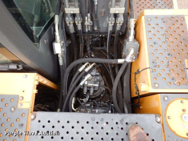 image for item AF9401 2012 Volvo EC220DL  excavator