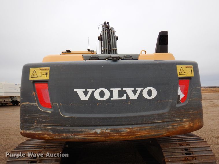 image for item AF9401 2012 Volvo EC220DL  excavator