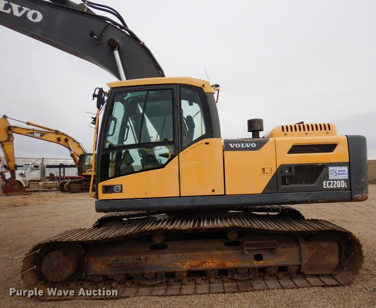 image for item AF9401 2012 Volvo EC220DL  excavator