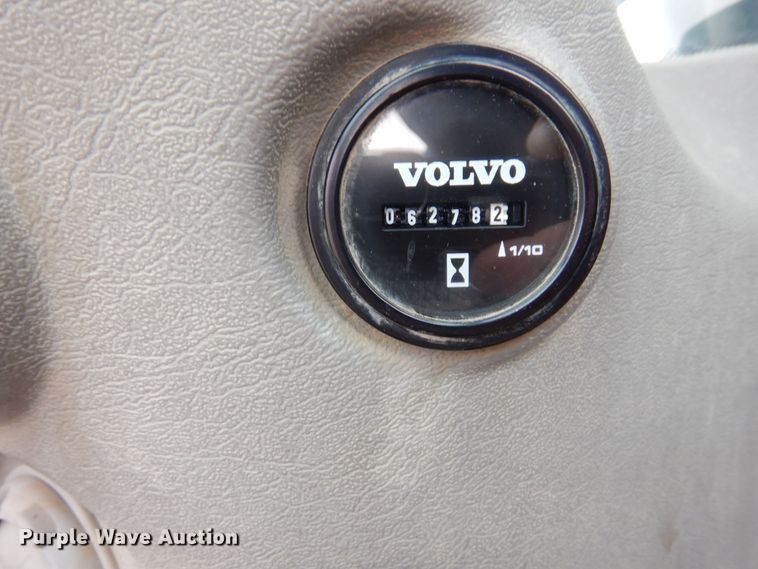 image for item AF9401 2012 Volvo EC220DL  excavator