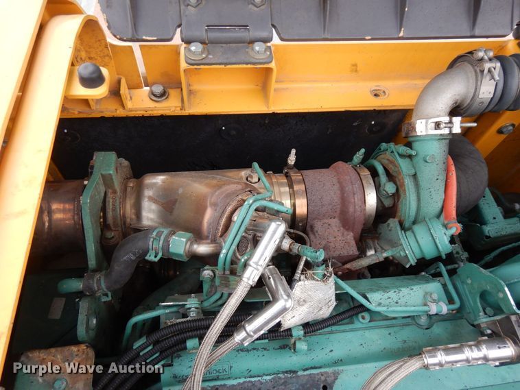 image for item AF9401 2012 Volvo EC220DL  excavator