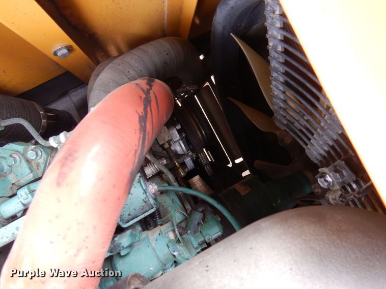 image for item AF9401 2012 Volvo EC220DL  excavator