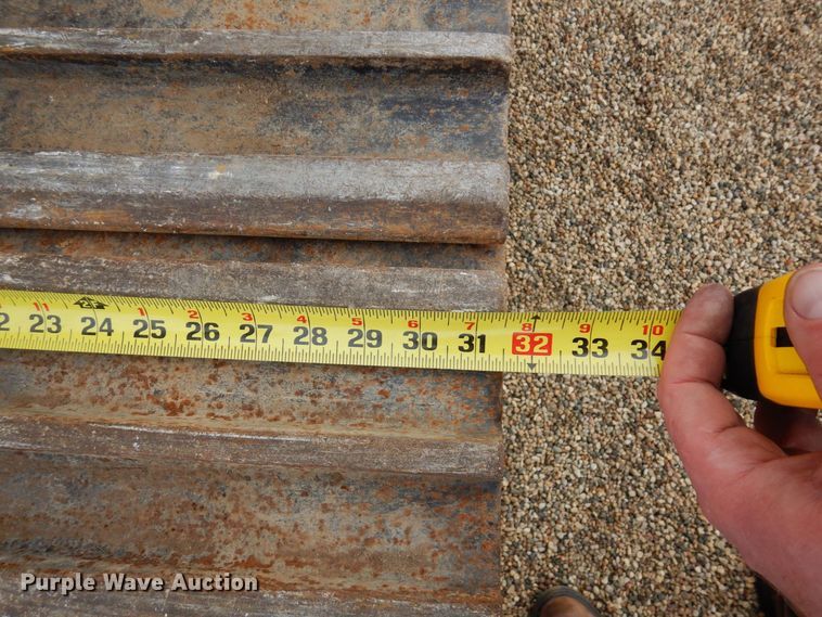 image for item AF9401 2012 Volvo EC220DL  excavator