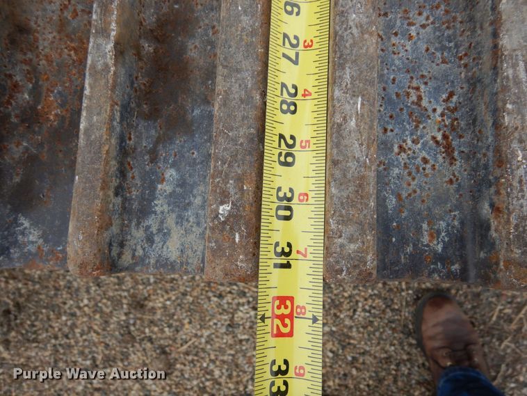 image for item AF9401 2012 Volvo EC220DL  excavator