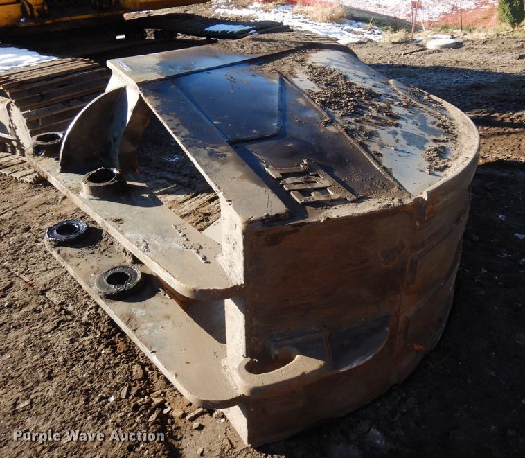 image for item AF9402 EBI  42"W sand bucket