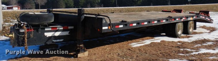 image for item AF9404 2013 Towmaster  T-40 equipment trailer