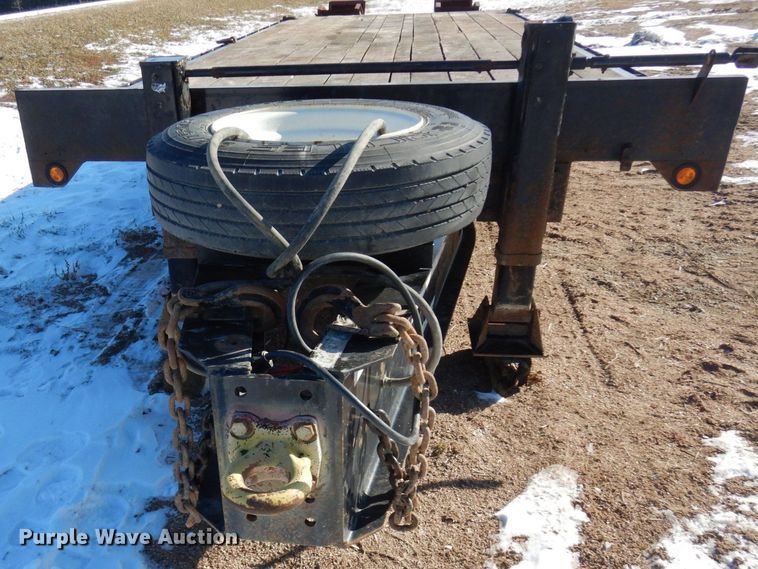 image for item AF9404 2013 Towmaster  T-40 equipment trailer