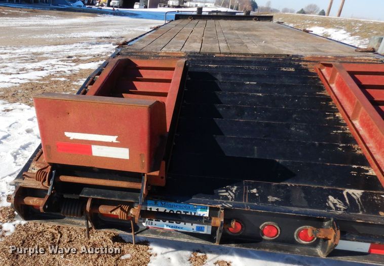 image for item AF9404 2013 Towmaster  T-40 equipment trailer