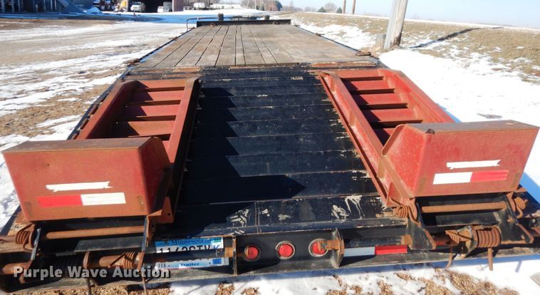 image for item AF9404 2013 Towmaster  T-40 equipment trailer