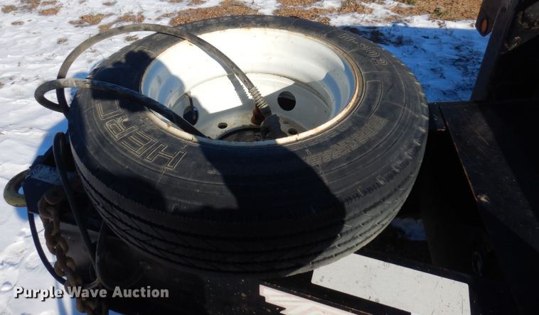 image for item AF9404 2013 Towmaster  T-40 equipment trailer