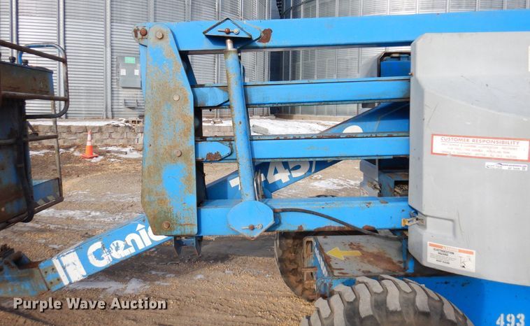 image for item AF9406 1992 Genie Z45-22  boom lift