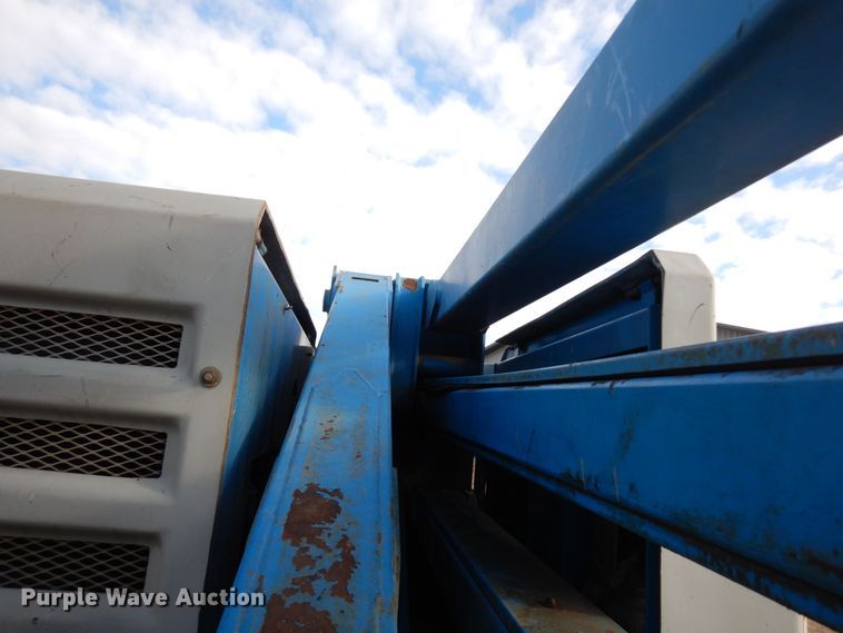 image for item AF9406 1992 Genie Z45-22  boom lift