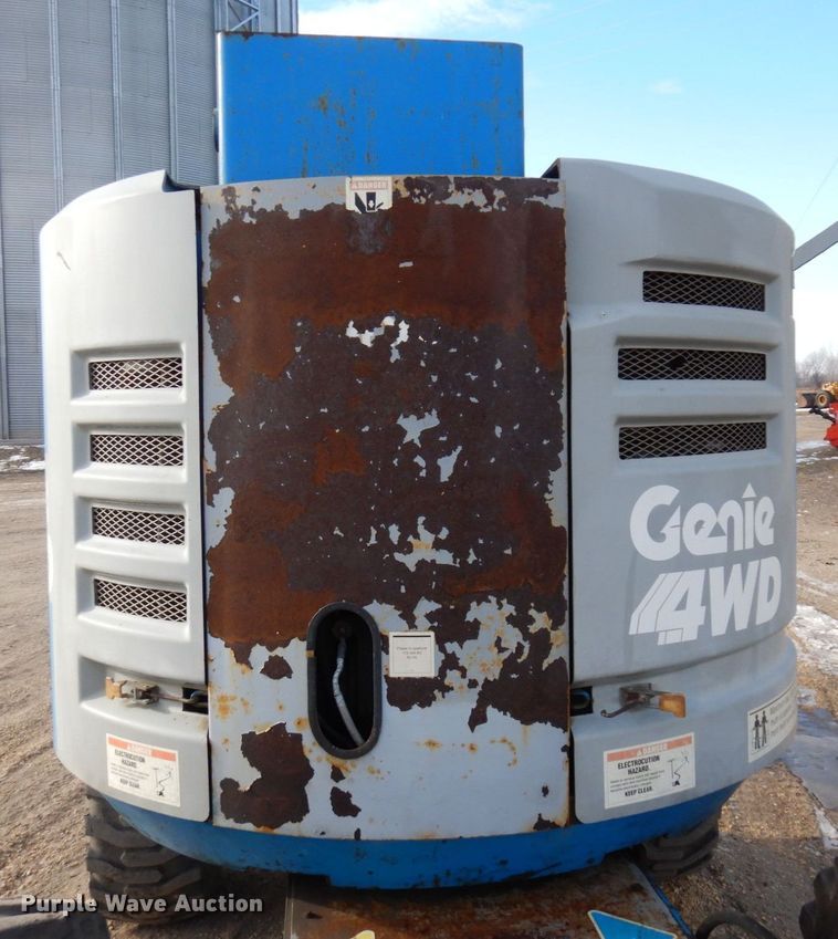 image for item AF9406 1992 Genie Z45-22  boom lift