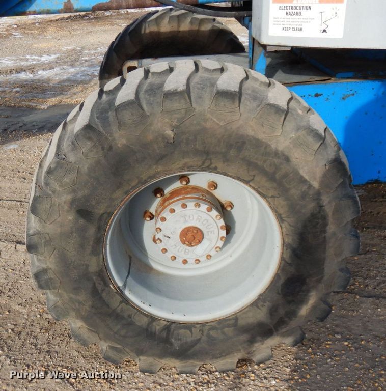 image for item AF9406 1992 Genie Z45-22  boom lift