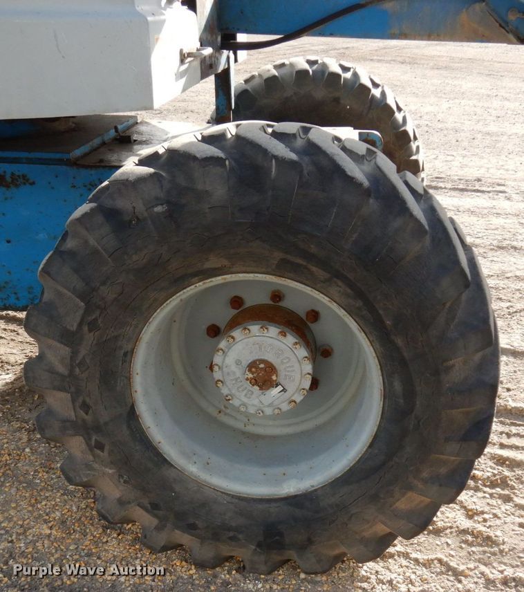 image for item AF9406 1992 Genie Z45-22  boom lift