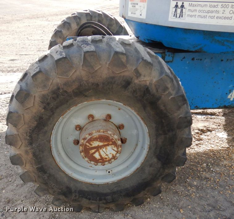 image for item AF9406 1992 Genie Z45-22  boom lift