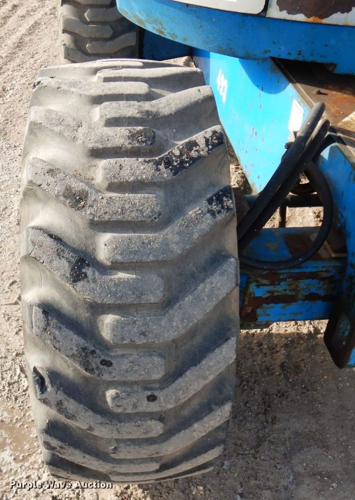 image for item AF9406 1992 Genie Z45-22  boom lift