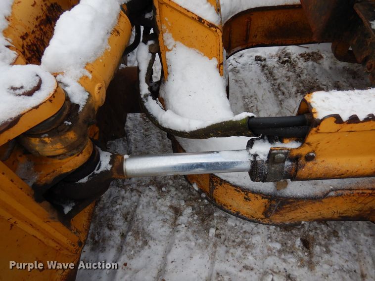 image for item AF9430 2001 John Deere 550H LGP  dozer