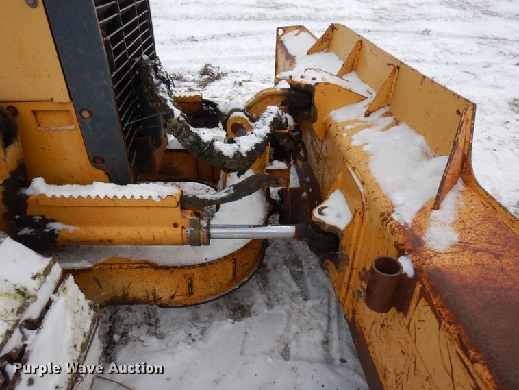 image for item AF9430 2001 John Deere 550H LGP  dozer