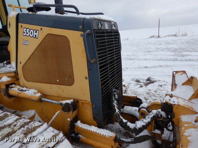 image for item AF9430 2001 John Deere 550H LGP  dozer