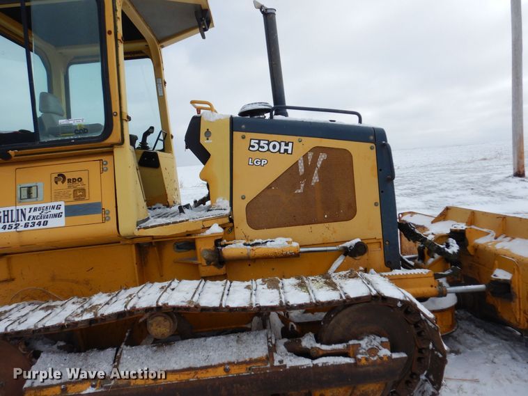 image for item AF9430 2001 John Deere 550H LGP  dozer